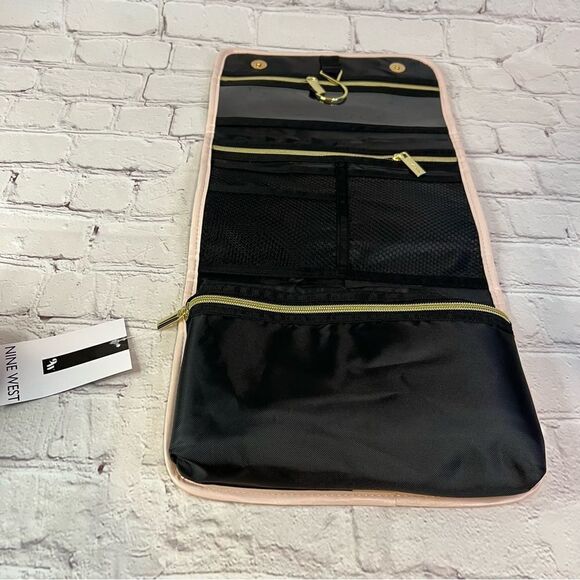 Nine West Travel Hanging Toiletry Bag Organizer Zipper - Picture 3 of 4